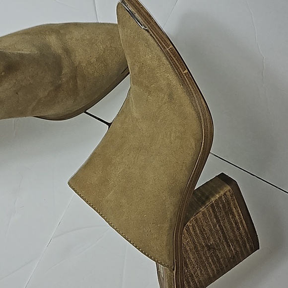 Steve Madden Mules (10) - Picture 3 of 13